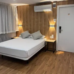medicis.topbarcelonahotels.com/
