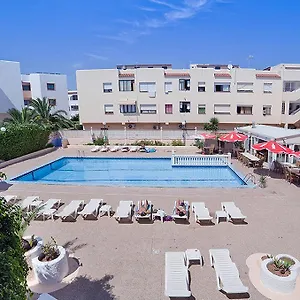 apartamentos-dausol-i.ibizaislandhotels.net/